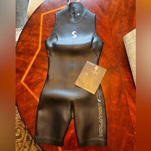 Synergy triathlon wetsuit